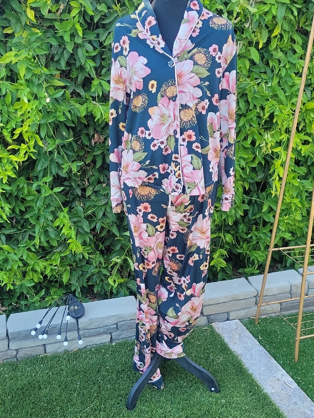 Room Service 2 Piece Floral Straight-Leg Pajama Pants Set S